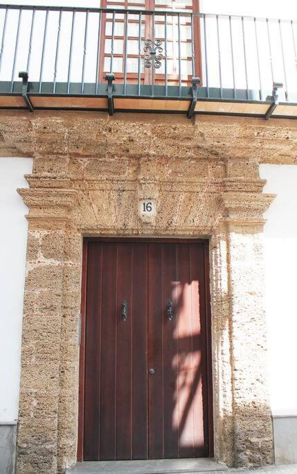 Fancy Apartment In A Historic House, Chiclana City Center By C. Dreams Chiclana de la Frontera Eksteriør bilde