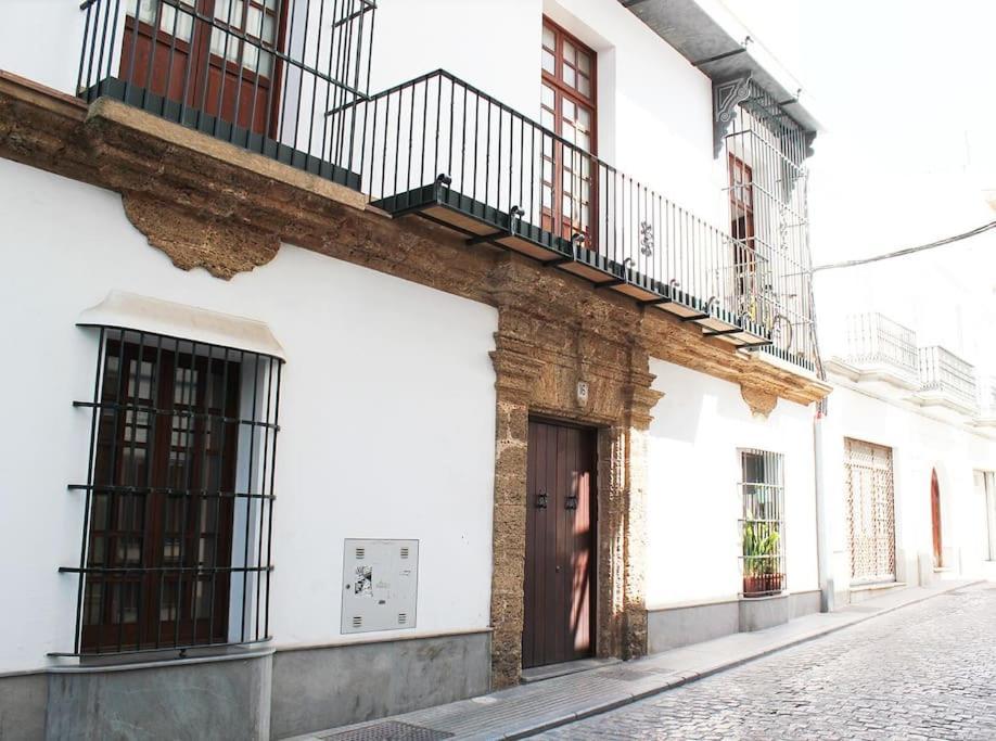 Fancy Apartment In A Historic House, Chiclana City Center By C. Dreams Chiclana de la Frontera Eksteriør bilde